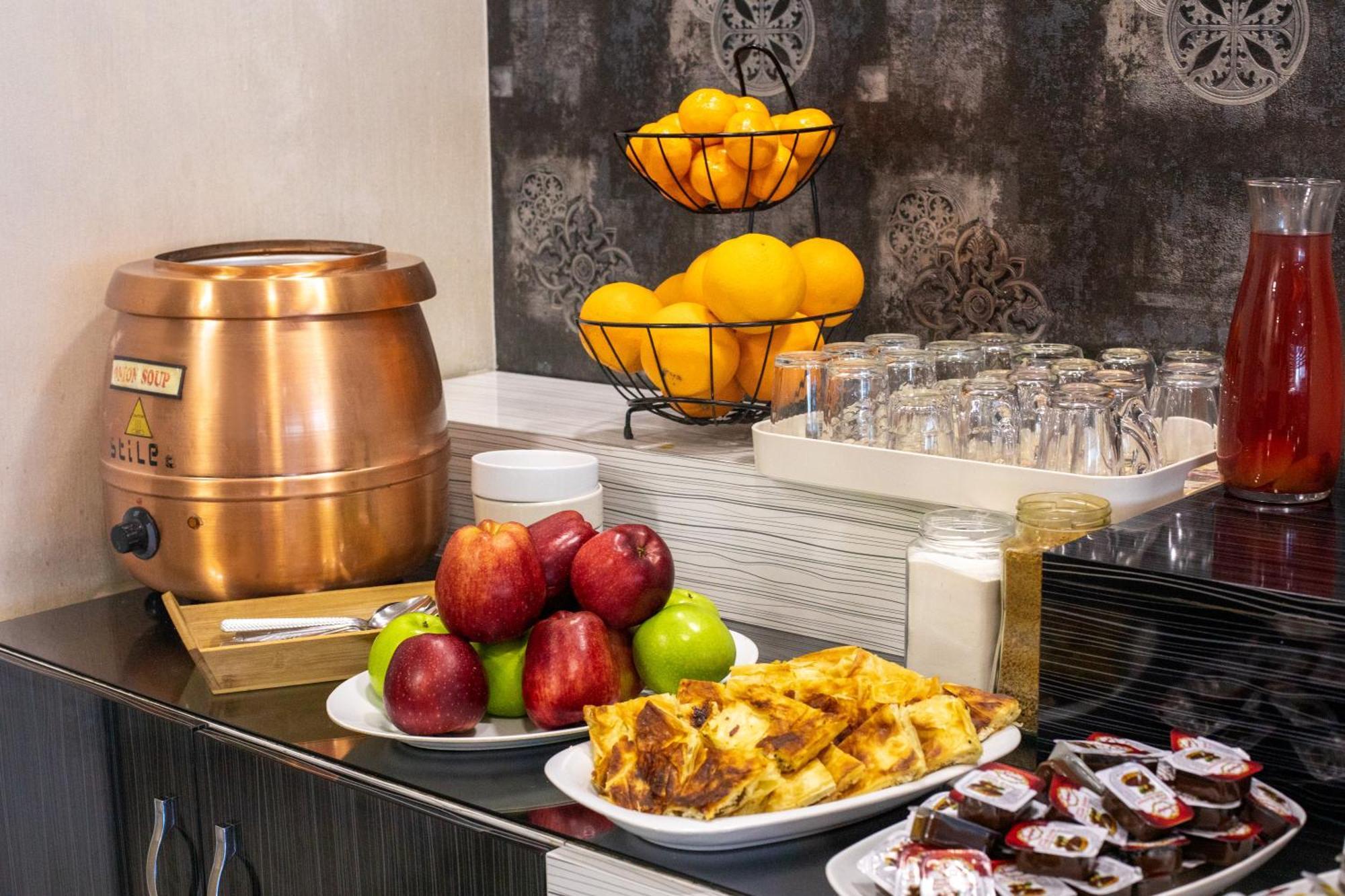 Family Time Suites Hotel Provincia di Provincia di Istanbul Esterno foto